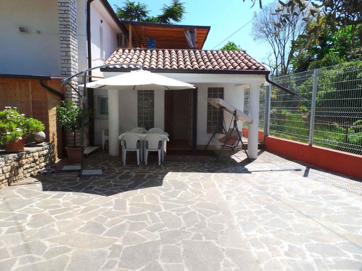 One-bedroom In Umag/istrien 12158 *